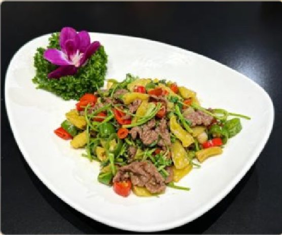 潮汕食府菜单菜品：X13 潮式小炒黄牛肉 Chaoshan Stir-fried Yellow Beef