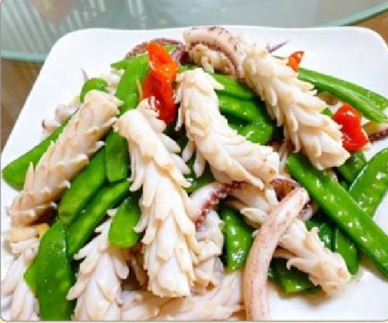 潮汕食府菜单菜品：S3 荷兰豆炒鱿鱼（鲜） Fresh Squid with Snow Peas